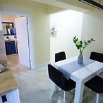 Dommy&gabby Apartman *